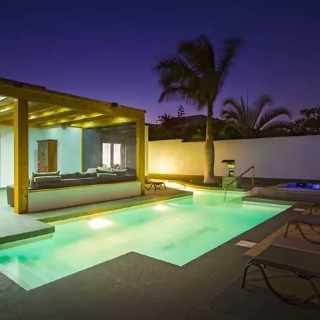 Willa Playa Blanca Sleeps 8 Pool Air Con T803048 Playa Blanca (Lanzarote)